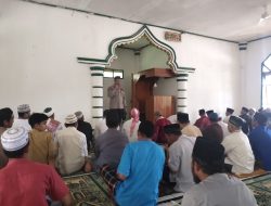 Jumat Curhat, Kapolres Konawe Tekankan Rasa Gotong Royong Dalam Masyarakat Desa.