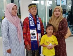 Impian Umroh Lansia Terwujud Berkat Bantuan Ketua DPRD Konawe